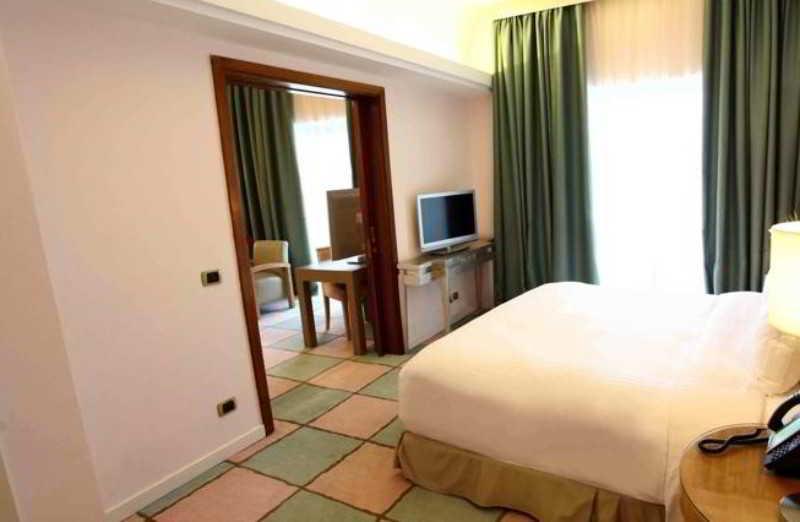 Riviera And Lounge, Hotel Beyrouth