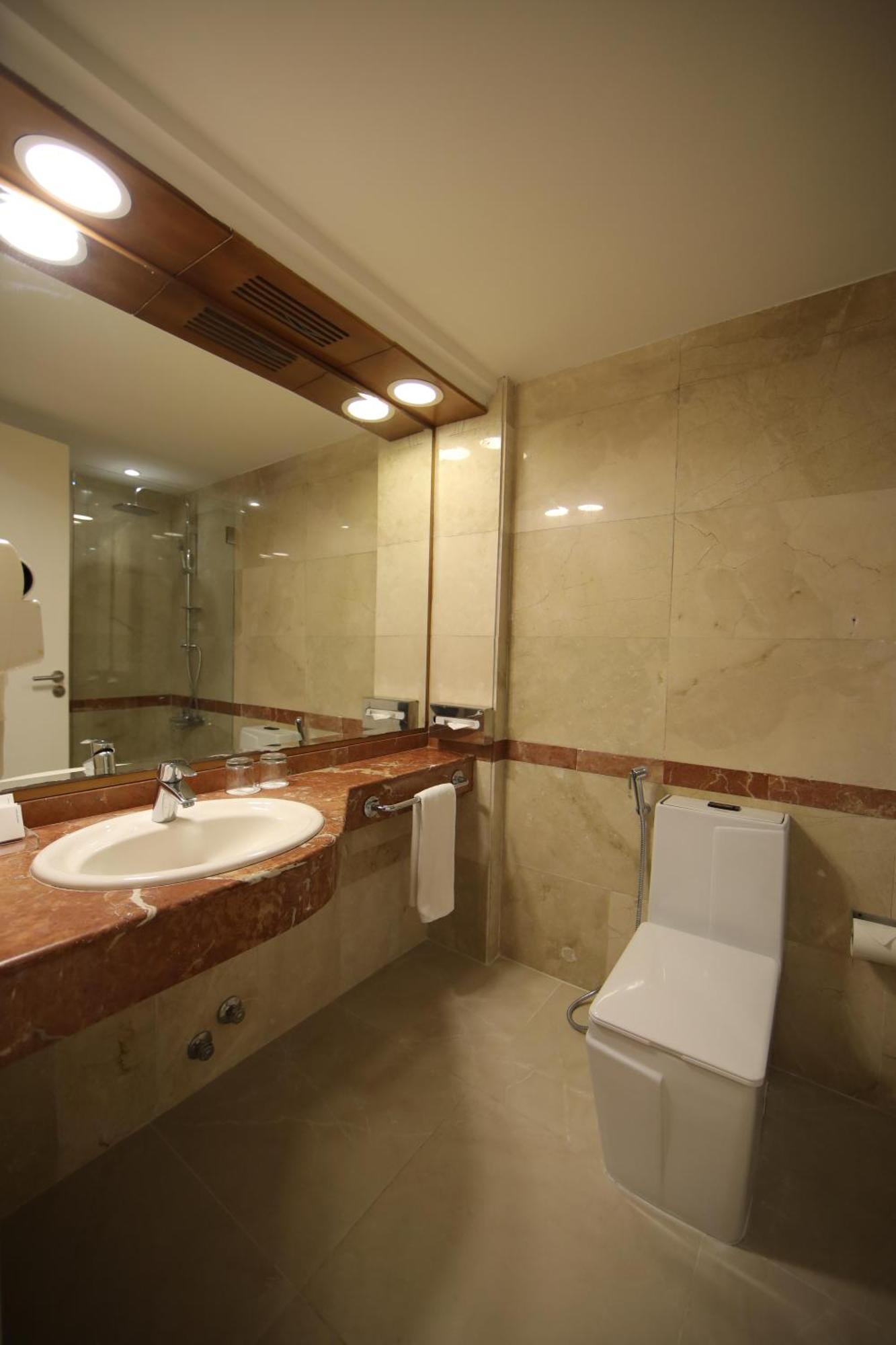 Riviera And Lounge, Hotel 5*